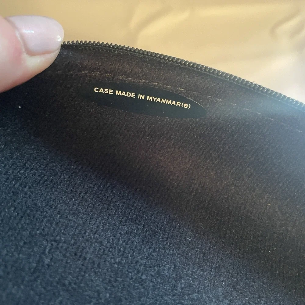 Oakley Sunglasses Eyeglass CaseBlack Zip Storage Hard Shell EUC